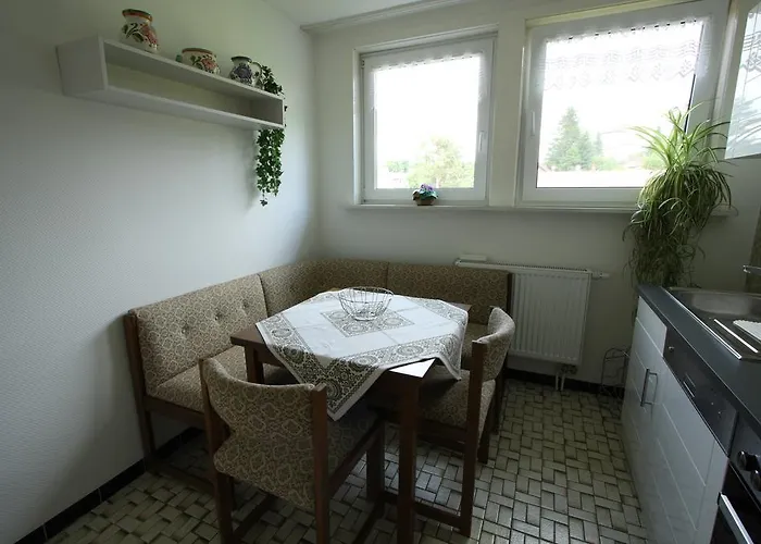 Oma Hennys Bergnest *